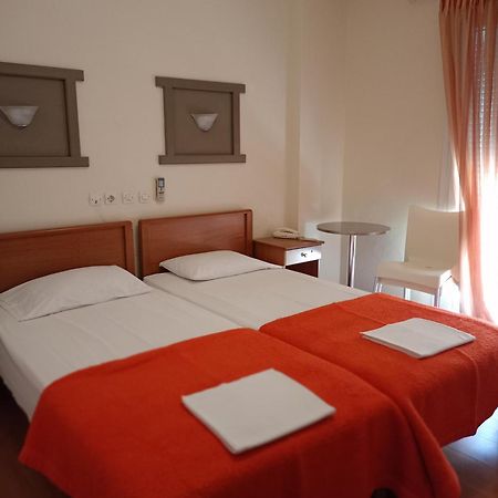 Efstratios Hotel 루트라 에디프수 외부 사진