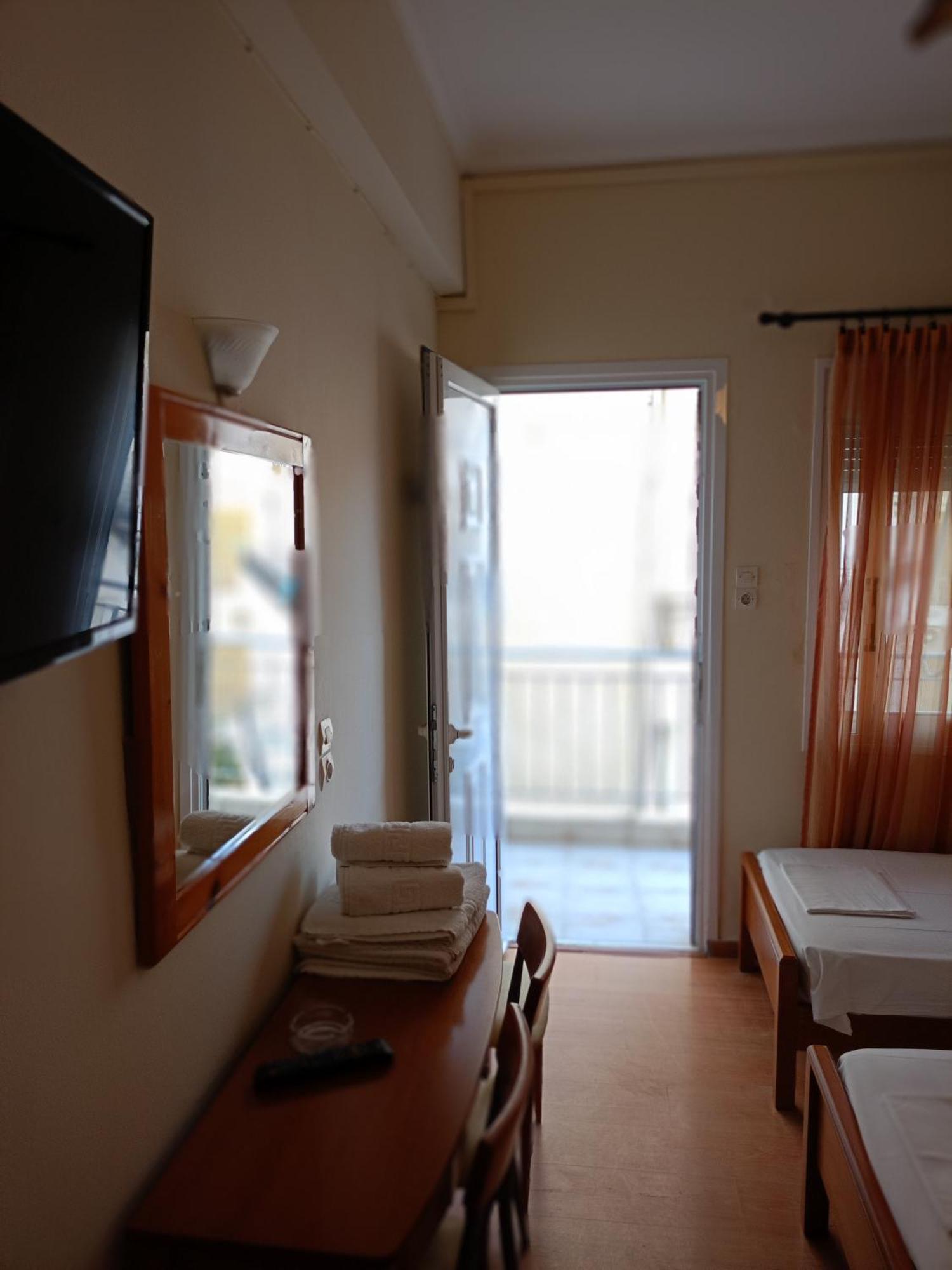 Efstratios Hotel 루트라 에디프수 외부 사진