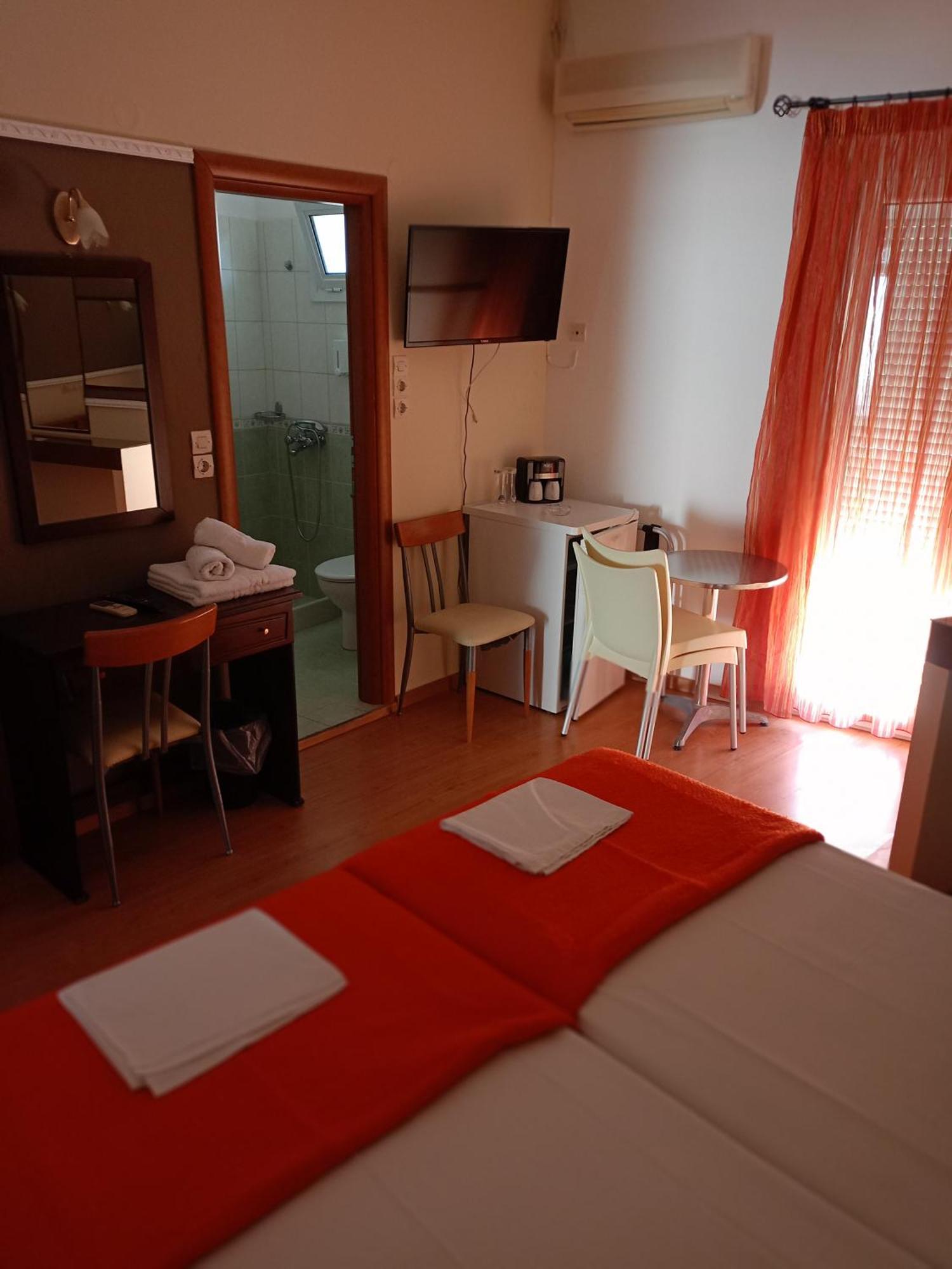 Efstratios Hotel 루트라 에디프수 외부 사진