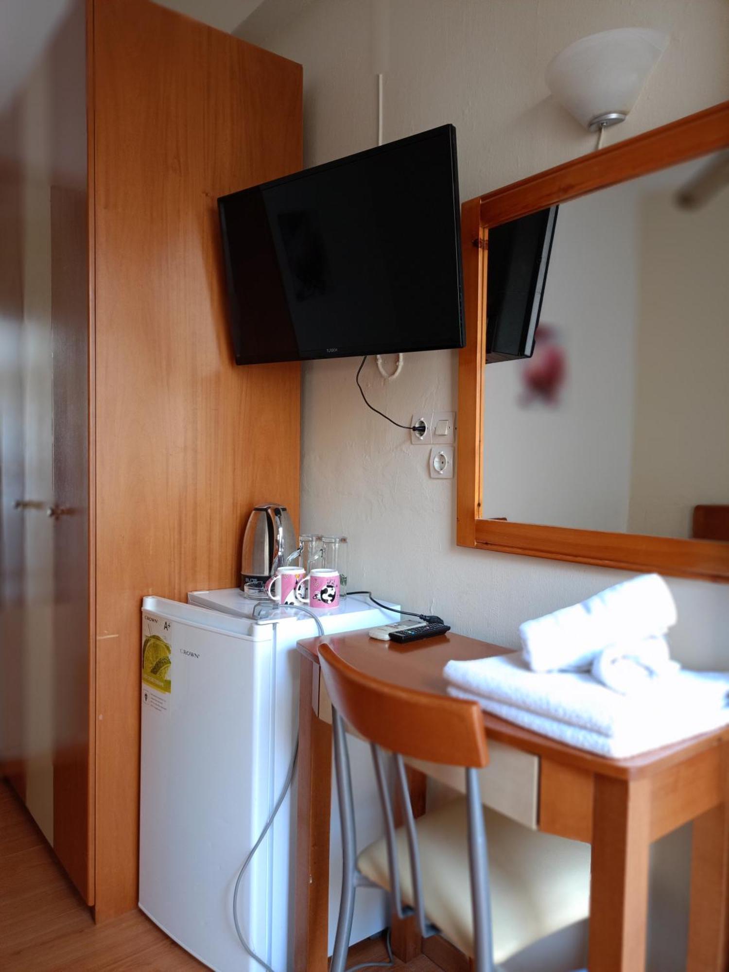 Efstratios Hotel 루트라 에디프수 객실 사진