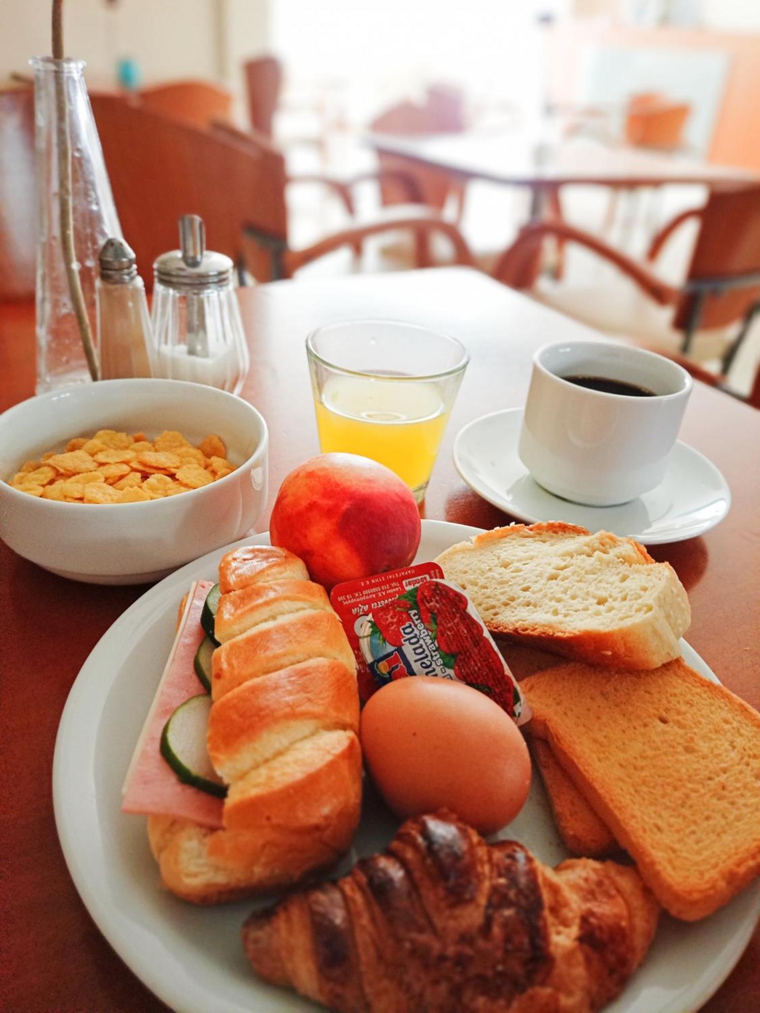 Efstratios Hotel 루트라 에디프수 외부 사진